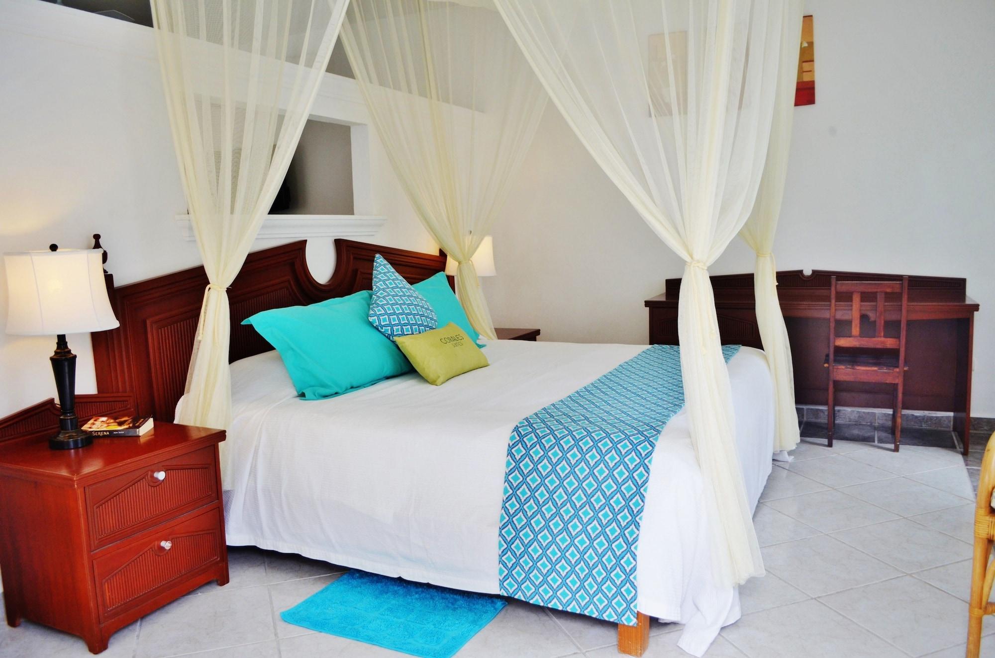 Corales Suites Puerto Morelos Exterior photo
