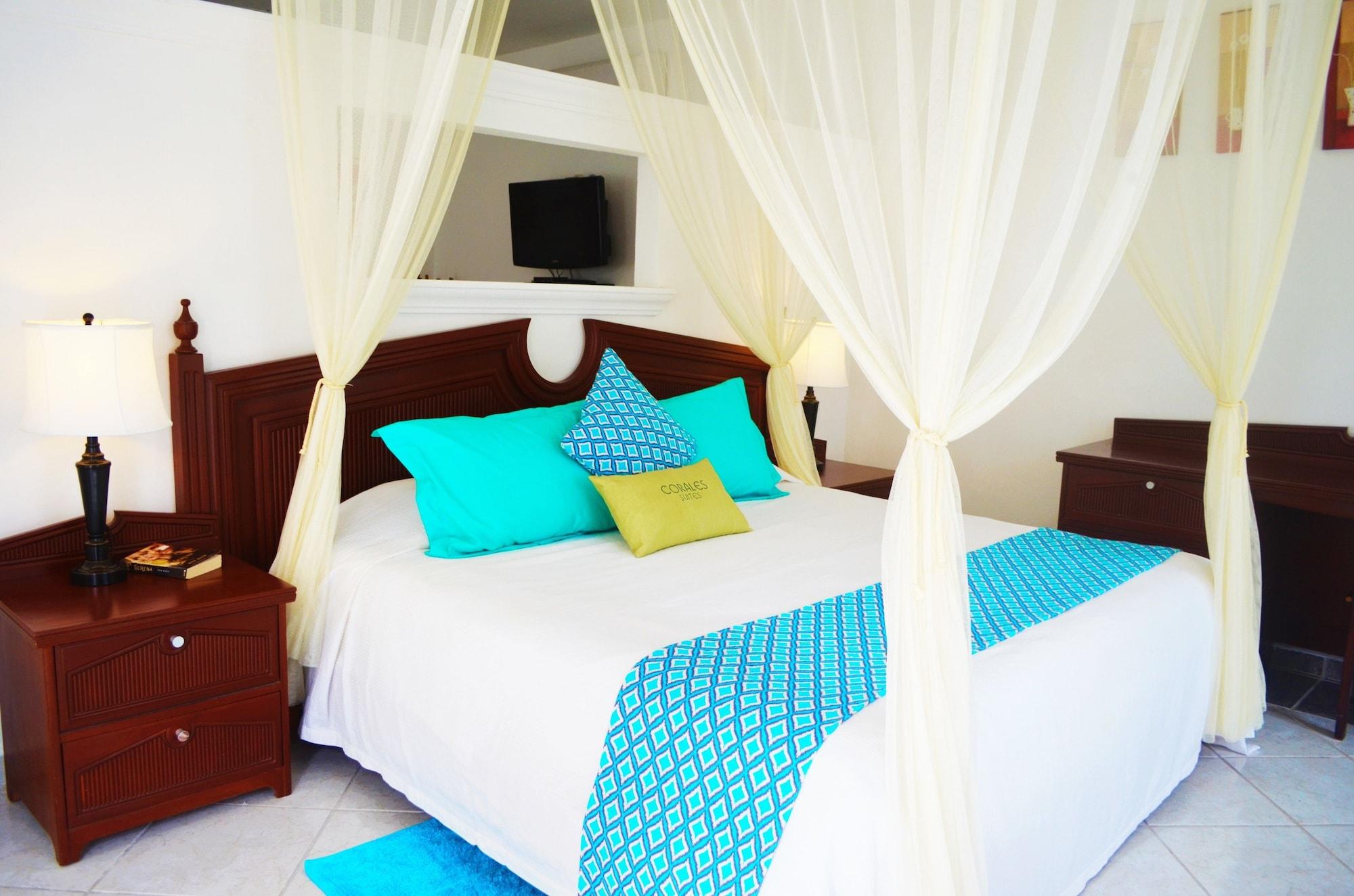 Corales Suites Puerto Morelos Exterior photo