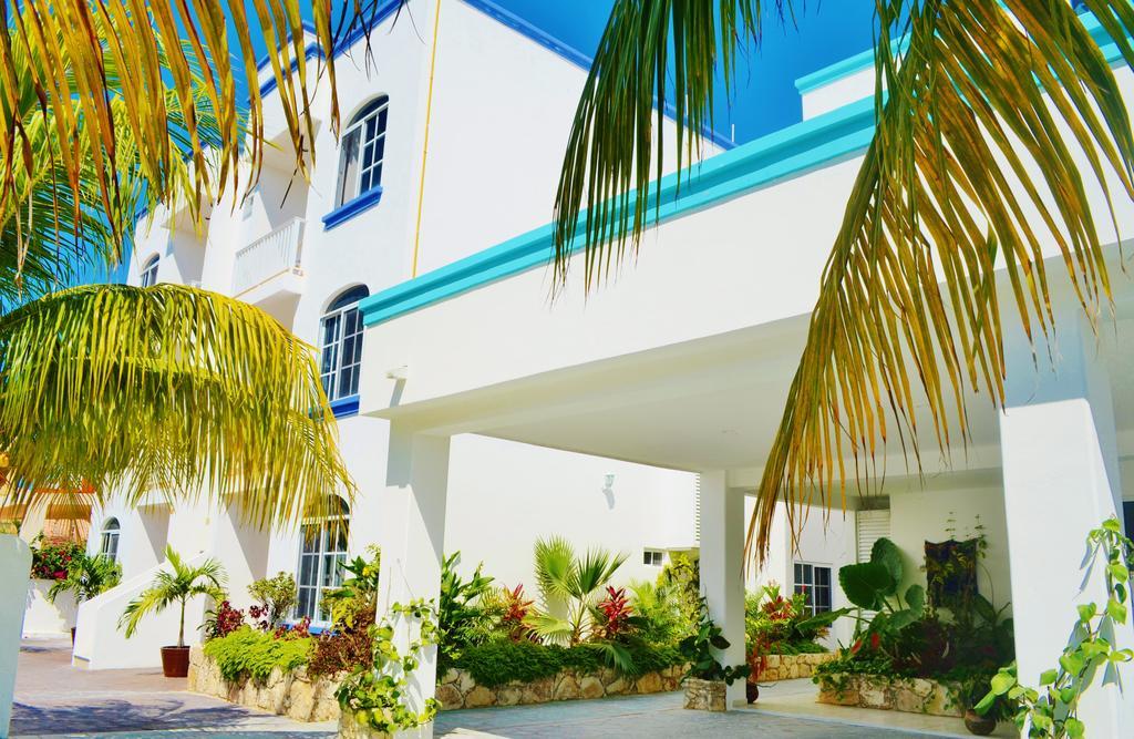 Corales Suites Puerto Morelos Exterior photo